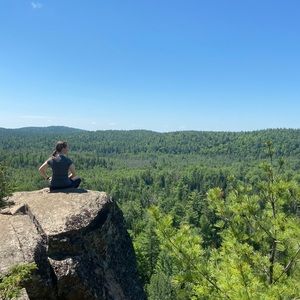 Meet your Posher, Monica